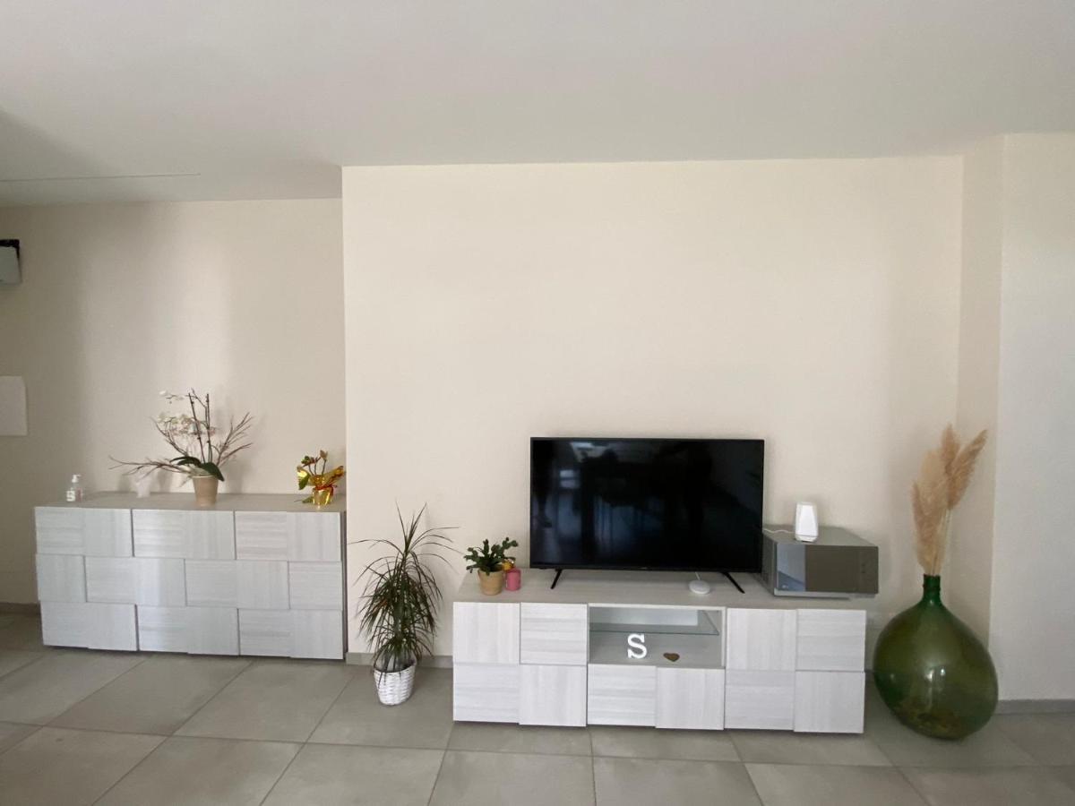 Casa Martina Apartment Cuneo Bagian luar foto
